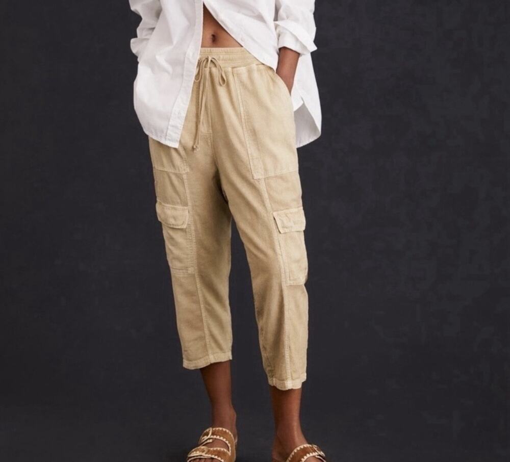 Anthropologie beige Paperbag Waist Cargo Pants Cropped city college weekend sm